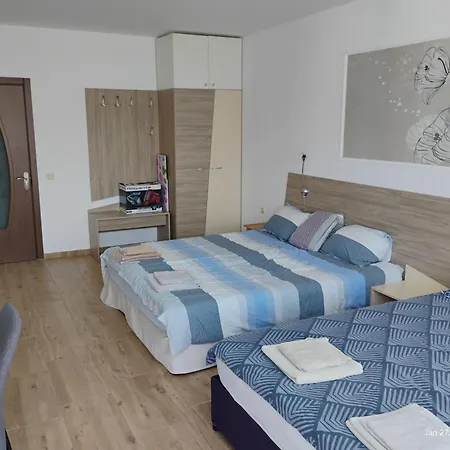 Silver Six Apartment Byala (Varna)